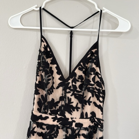NWT NBD REVOLVE black lace sexy backless maxi dress - Picture 3 of 10